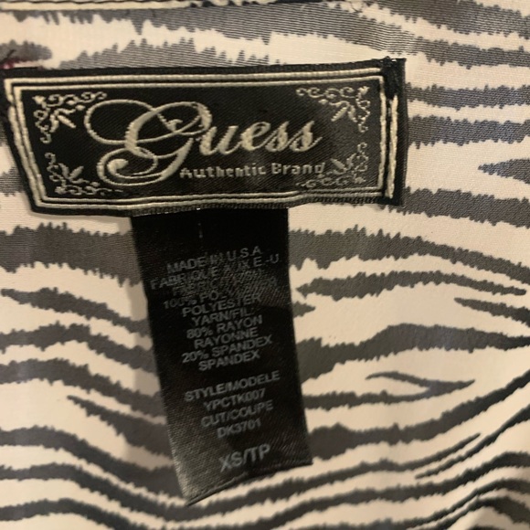 GUESS Authentic Brand Top (Size - XS) Sweater Shirting - Picture 5 of 13